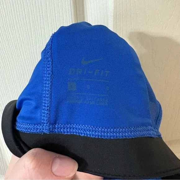 Nike Royal Blue and Black Sports Top - Picture 8 of 8